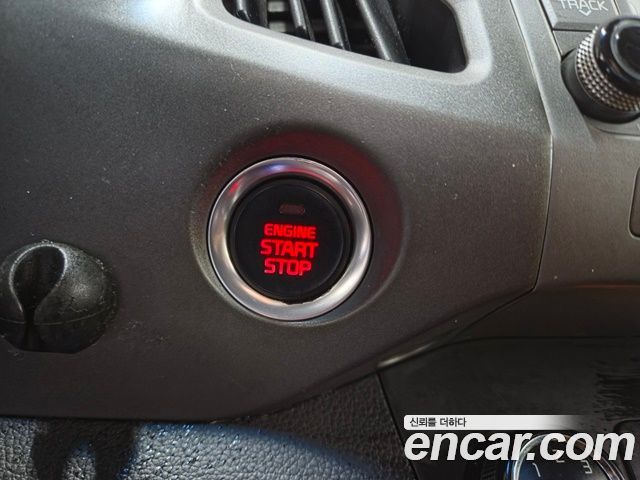 Kia Sportage R Diesel 2WD Trendy 2015 — фото 10