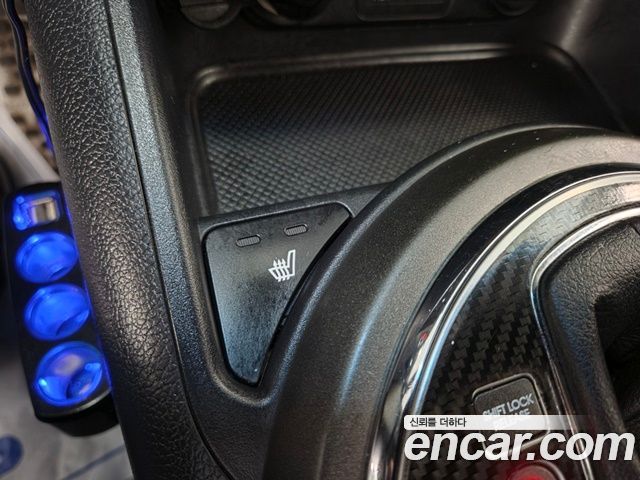 Kia Sportage R Diesel 2WD Trendy 2015 — фото 17