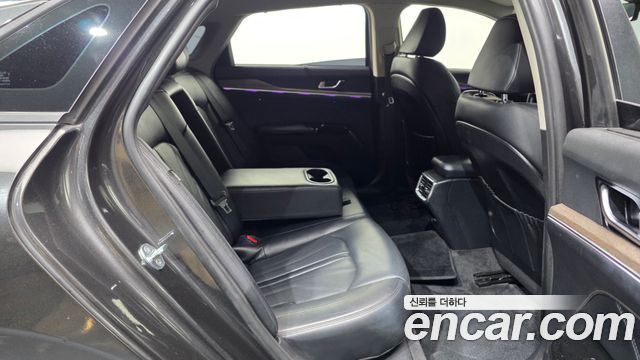 Kia K5 (III) 2.0 LPI Signature 2022 — фото 12