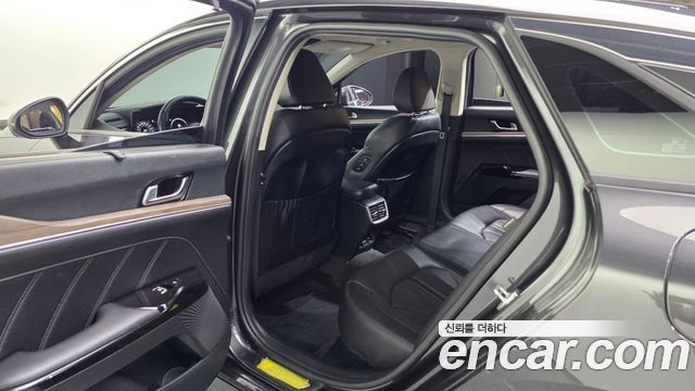Kia K5 (III) 2.0 LPI Signature 2022 — фото 26