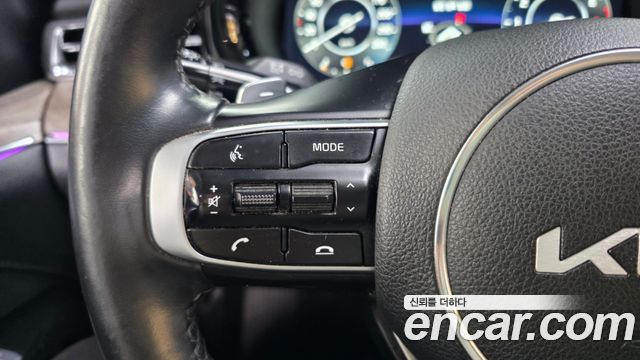 Kia K5 (III) 2.0 LPI Signature 2022 — фото 28