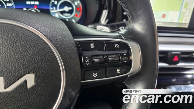 Kia K5 (III) 2.0 LPI Signature 2022 — фото 32