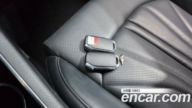 Kia K5 (III) 2.0 LPI Signature 2022 — фото 36