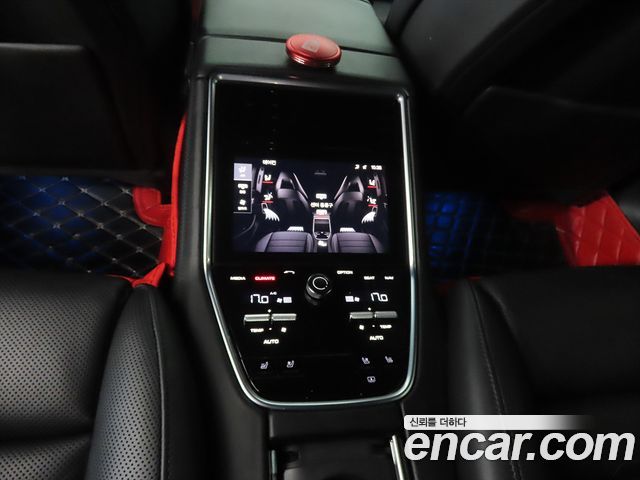 Porsche Panamera (971) 4.0 Turbo 2017 — фото 16