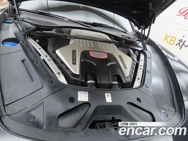 Porsche Panamera (971) 4.0 Turbo 2017 — фото 23