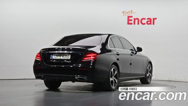 Mercedes-Benz E-Class (W213) E250 Avantgarde 2020 — фото 2