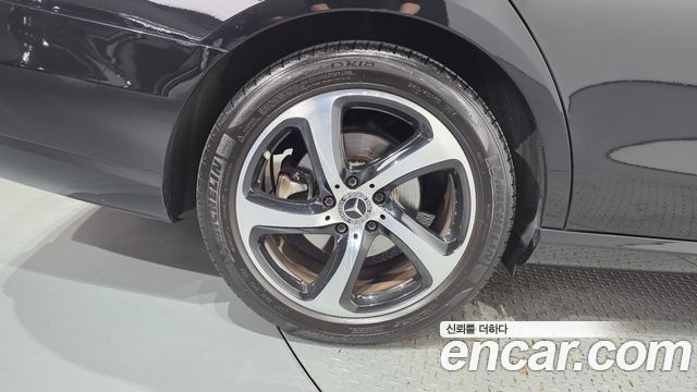 Mercedes-Benz E-Class (W213) E250 Avantgarde 2020 — фото 5