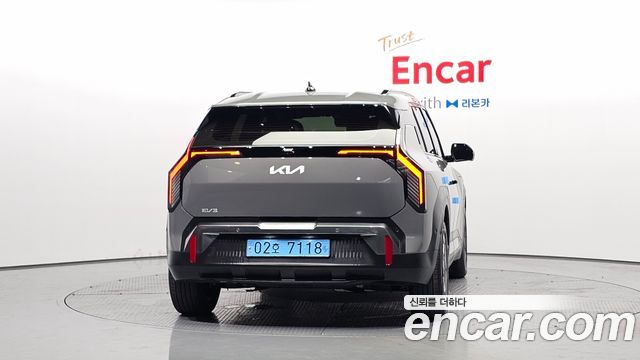 Kia EV3 Long Range 2WD Earth 2025 — фото 4