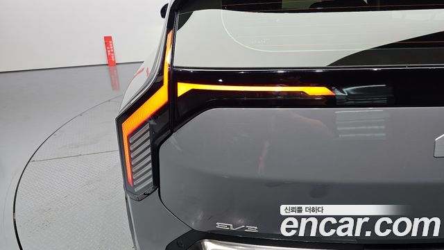 Kia EV3 Long Range 2WD Earth 2025 — фото 23