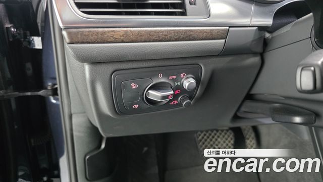Audi A6 35 TDI Premium C7 2018 — фото 27