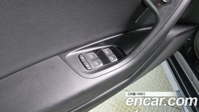 Audi A6 35 TDI Premium C7 2018 — фото 31