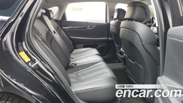 Genesis G80 (RG3) Gasoline 2.5 Turbo AWD 2026 — фото 12