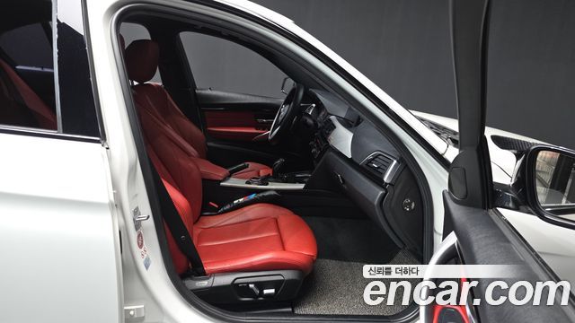 BMW 3 Series (F30) 330i M Sport 2017 — фото 11