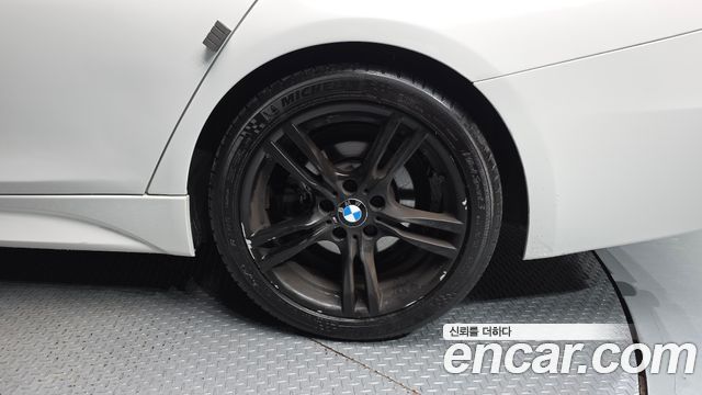 BMW 3 Series (F30) 330i M Sport 2017 — фото 21