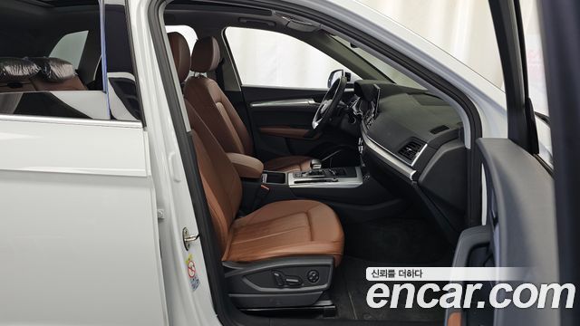 Audi Q5 (FY) 40 TDI Quattro 2023 — фото 15