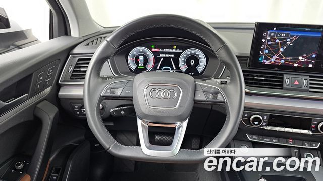 Audi Q5 (FY) 40 TDI Quattro 2023 — фото 17