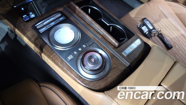 Genesis G80 (RG3) Gasoline 2.5 Turbo AWD 2022 — фото 9