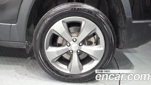 Jeep Cherokee (KL) 2.4 Limited AWD 2021 — фото 21