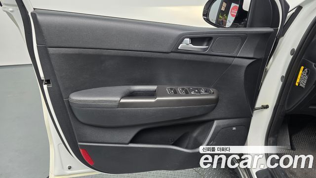 Kia Sportage (IV) Diesel 1.7 2wd Noblesse 2016 — фото 24