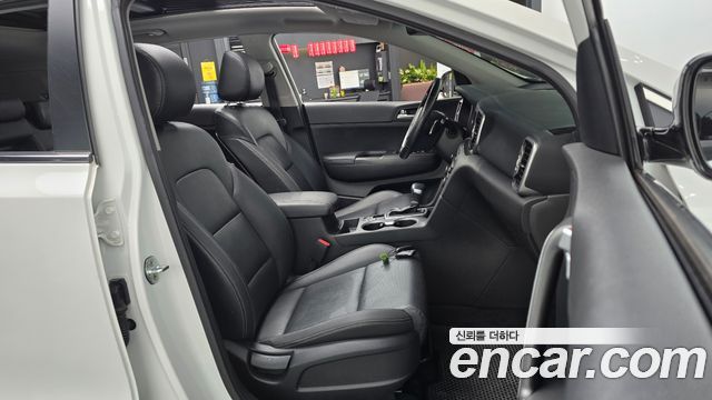 Kia Sportage (IV) Diesel 1.7 2wd Noblesse 2016 — фото 26