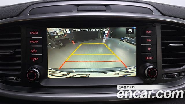 Kia Sorento Diesel 2.0 2WD Marster 2020 — фото 15