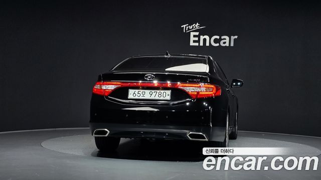 Hyundai Grandeur (HG) HG300 Premium 2015 — фото 4