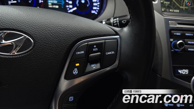 Hyundai Grandeur (HG) HG300 Premium 2015 — фото 16