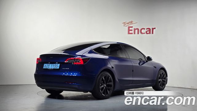 Tesla Model 3 Long Range AWD 2022 — фото 2