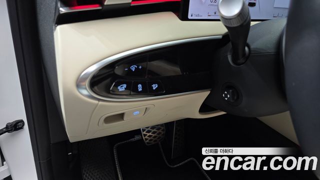 Genesis GV70 2.5T Gasoline AWD 2025 — фото 20