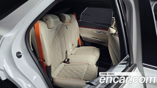 Genesis GV70 2.5T Gasoline AWD 2025 — фото 26