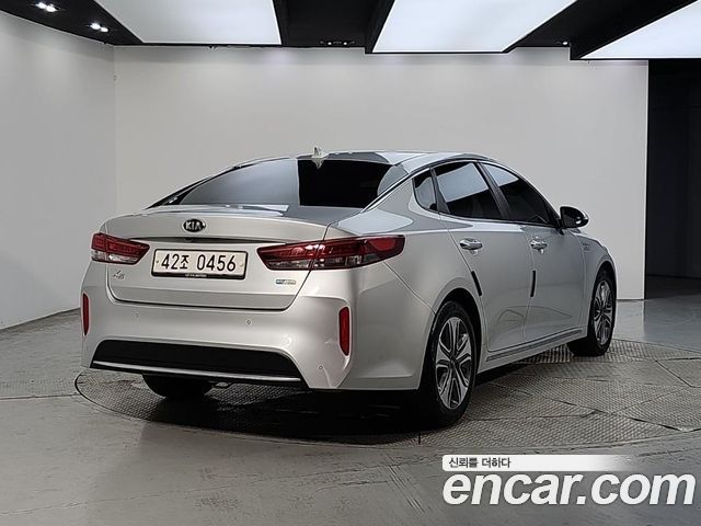 Kia K5 Hybrid (II) Noblesse Special 2016 — фото 4
