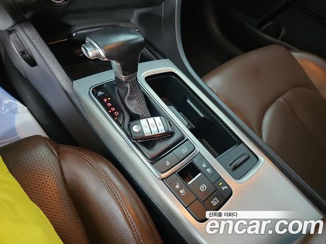 Kia K5 Hybrid (II) Noblesse Special 2016 — фото 8