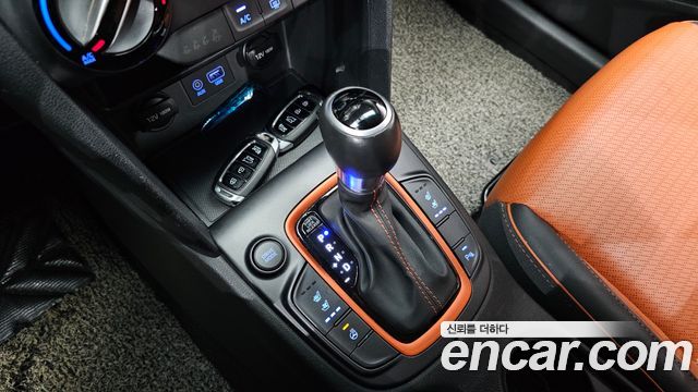 Hyundai Kona 1.6 Turbo 2WD Modern pop 2018 — фото 9