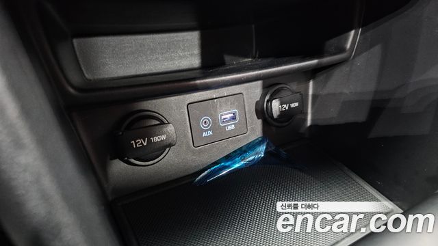 Hyundai Kona 1.6 Turbo 2WD Modern pop 2018 — фото 27