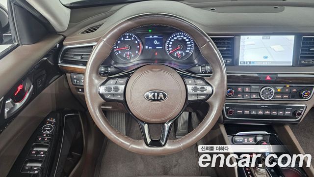 Kia K7 3.0 GDI Prestige 2018 — фото 13
