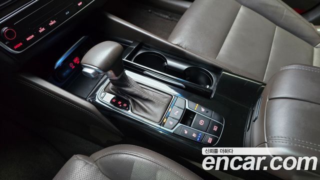 Kia K7 2.4 GDI Limited 2017 — фото 9