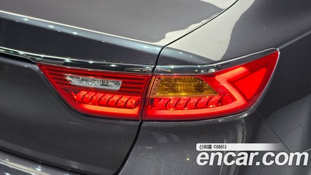 Kia K7 2.4 GDI Limited 2017 — фото 23