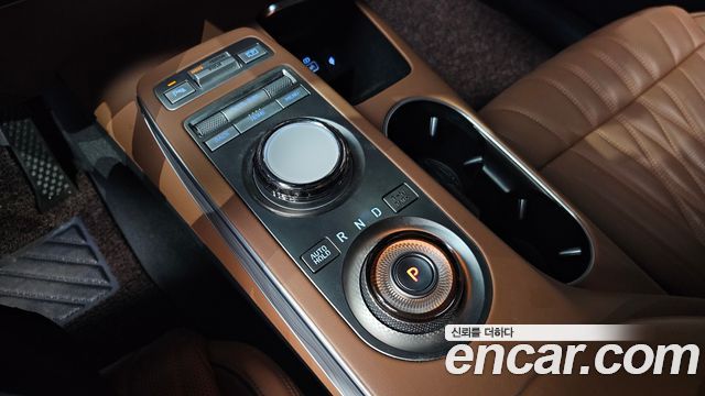 Genesis GV70 2.5T Gasoline AWD 2023 — фото 9