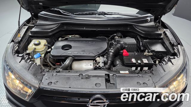 KG Mobility (SsangYong) Tivoli Air Diesel IX 4WD 2016 — фото 6