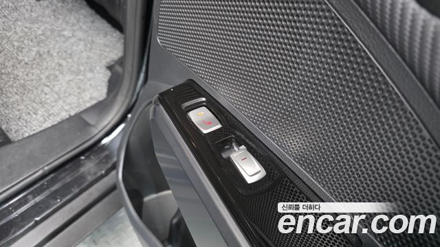 KG Mobility (SsangYong) Tivoli Air Diesel IX 4WD 2016 — фото 19