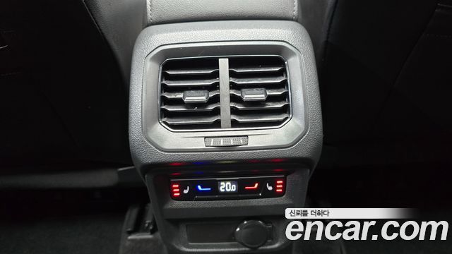 Volkswagen Tiguan (II) 2.0 TDI Prestige 2022 — фото 19