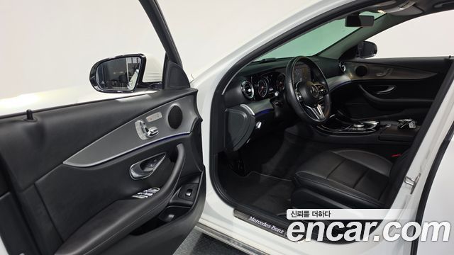 Mercedes-Benz E-Class (W213) E300 Avantgarde 2019 — фото 10