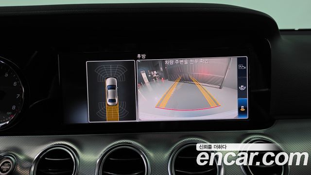 Mercedes-Benz E-Class (W213) E300 Avantgarde 2019 — фото 18