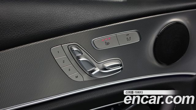 Mercedes-Benz E-Class (W213) E300 Avantgarde 2019 — фото 41