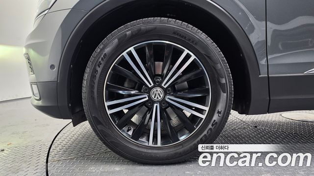 Volkswagen Tiguan (II) 2.0 TDI Prestige 2020 — фото 5
