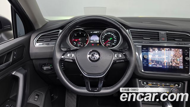 Volkswagen Tiguan (II) 2.0 TDI Prestige 2020 — фото 13