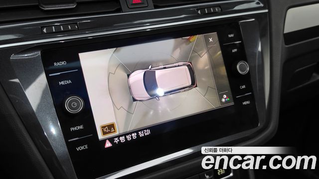 Volkswagen Tiguan (II) 2.0 TDI Prestige 2020 — фото 20