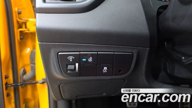 Hyundai Veloster Turbo D Spec 2014 — фото 17