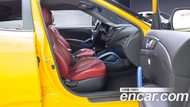 Hyundai Veloster Turbo D Spec 2014 — фото 26