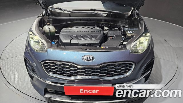 Kia Sportage The Bold Diesel 2.0 2WD Signature 2020 — фото 6